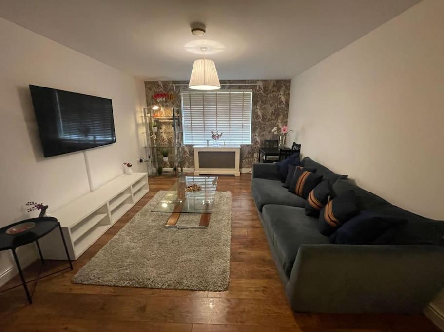 Flamingo Apartments Woolwich Free Parking And Wi-Fi Лондон Екстер'єр фото